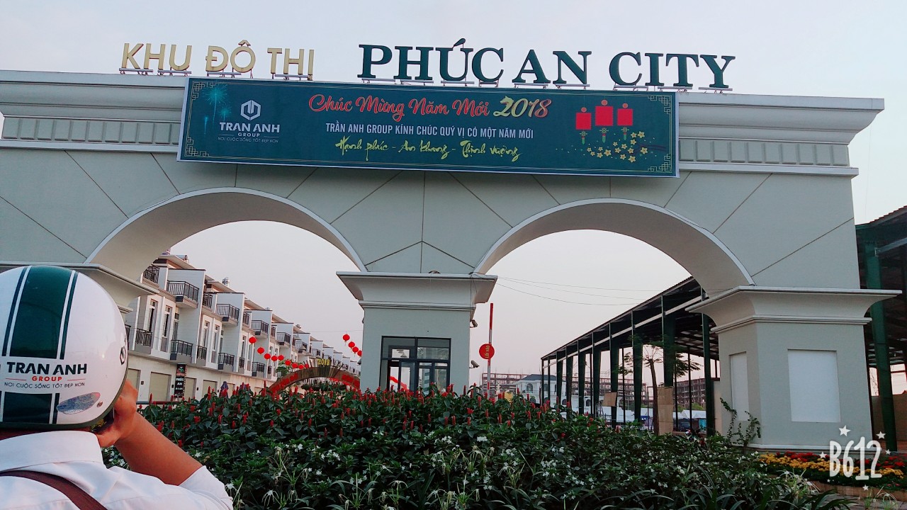 Cổng vào dự án Phúc An City